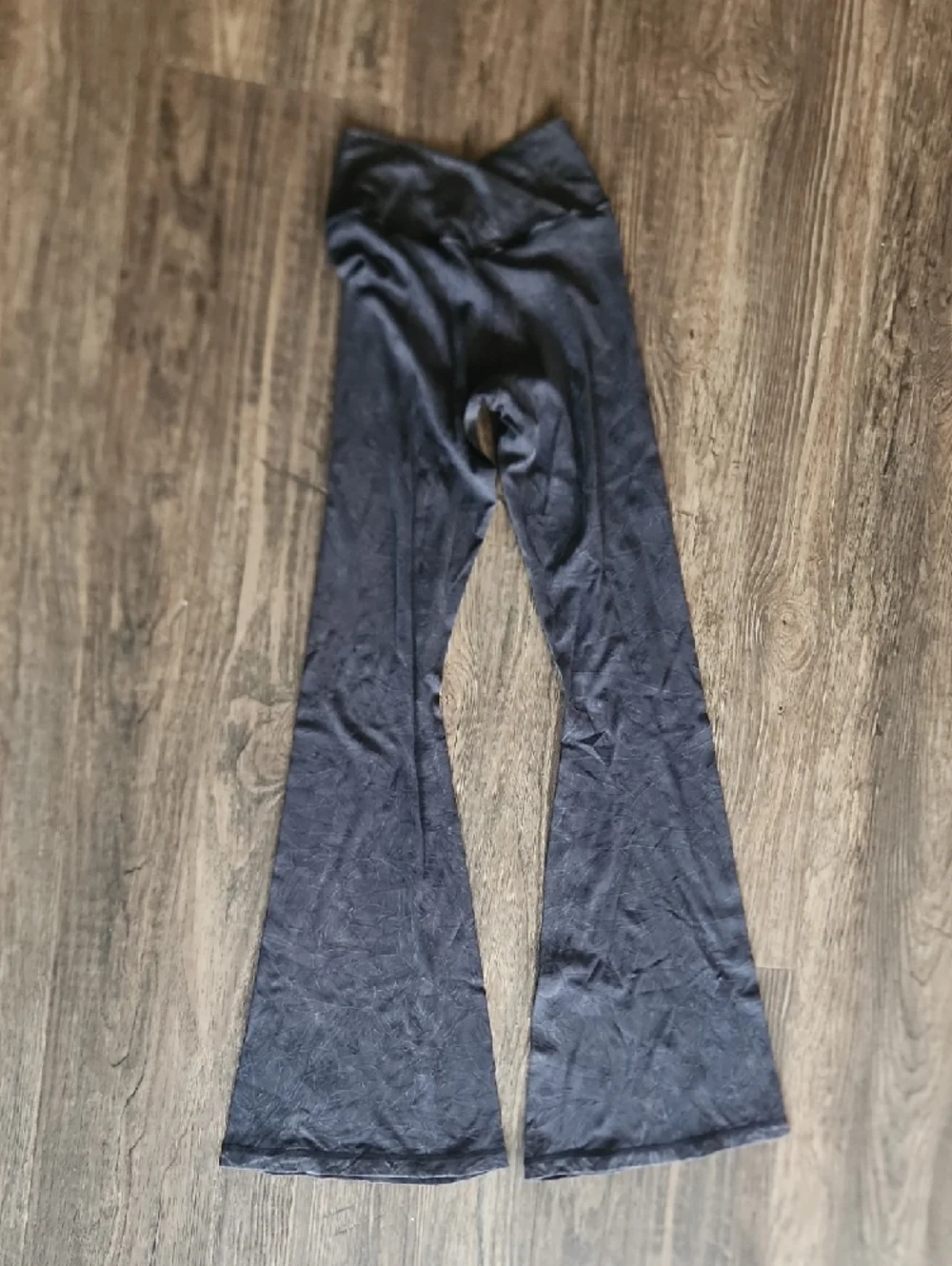 aerie Black Flared Leggings - Picture 3 of 4